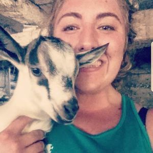 Meet your Posher, Anya